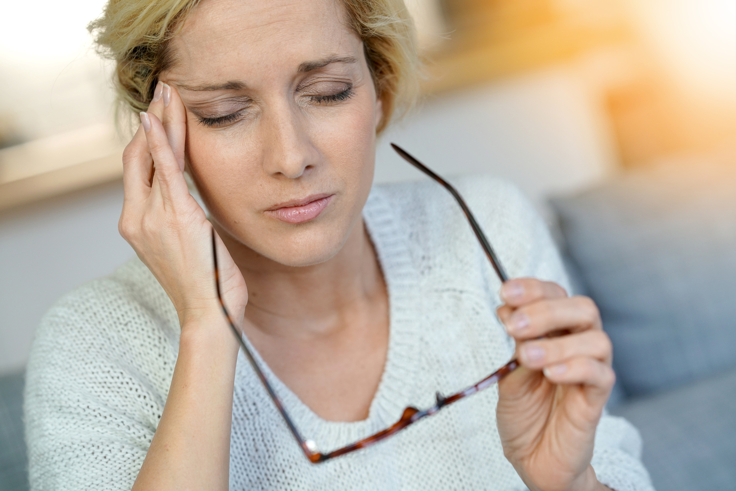 Natural Therapies to Curb Migraines